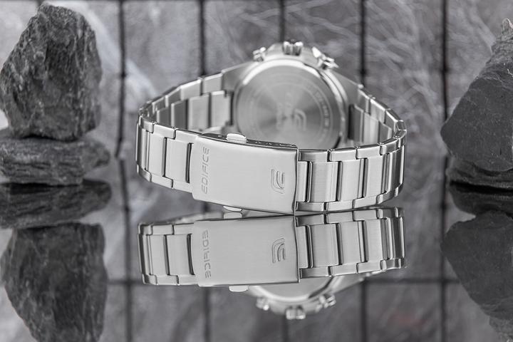 Actual product image Casio Edifice EFV-640D-1AVUEF (198) (Chronograph, 44 mm)
