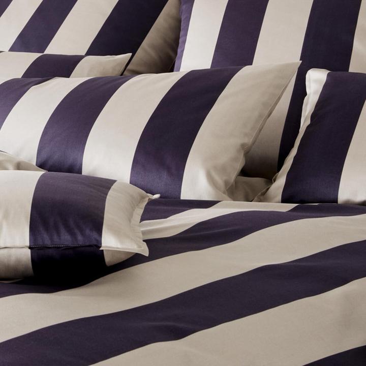 Produktbild Elegante Night Stripe (Bettwäsche Set, 155x200 cm + 80x80 cm)