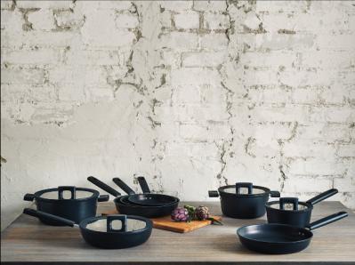 Actual product image Fiskars Frying pan 'Hard Face (24 cm, Frying pan, Aluminium)
