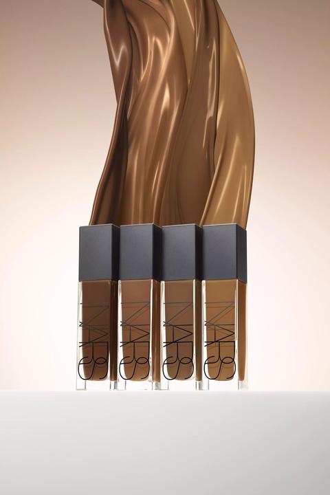 Immagine prodotto NARS Cosmetics Fondotinta Natural Radiant Longwear (Marchesi)