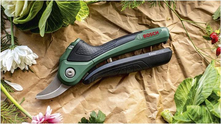 Actual product image Bosch Home & Garden EasyPrune