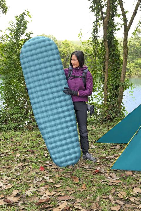 Actual product image Bestway AlpineLite™ inflatable single sleeping pad for mummy sleeping bags 183 x 51 x 7.5 cm