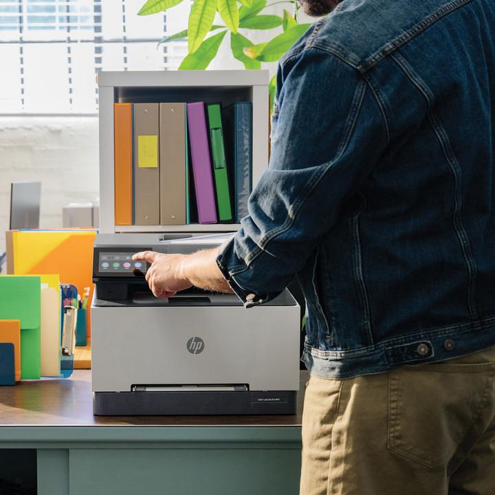 Produktbild HP Color LaserJet Pro MFP 3302fdn (Laser, Farbe)