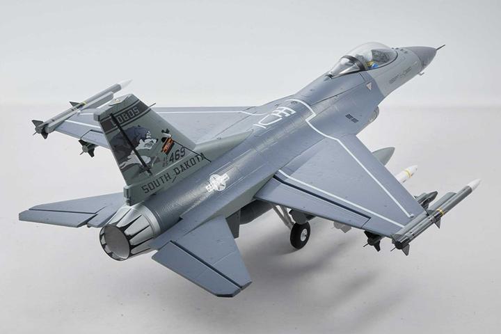 Actual product image FMS F16 EDF 64 PNP grau - 74 cm (Jet)