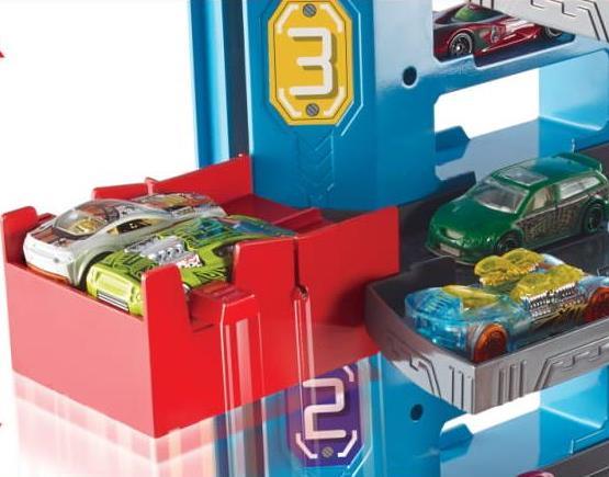 Image du produit Hot Wheels Garage ultime de la ville avec attaque de requins