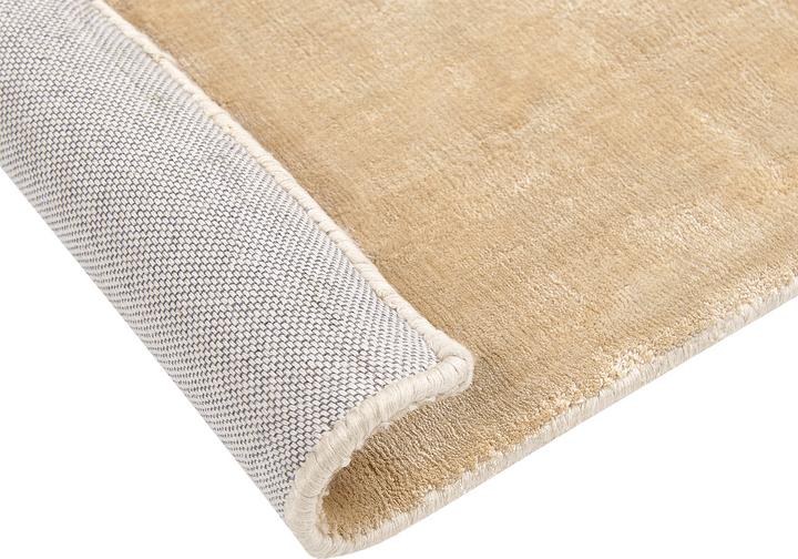 Immagine prodotto Beliani Tappeto in viscosa beige sabbia 80 x 150 cm a pelo corto GESI II (80 x 150 cm)