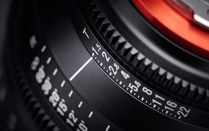 Produktbild Samyang XEEN 35mm T1.5 FF Cine Canon (Canon EF, Vollformat, APS-C / DX, Micro Four Thirds)