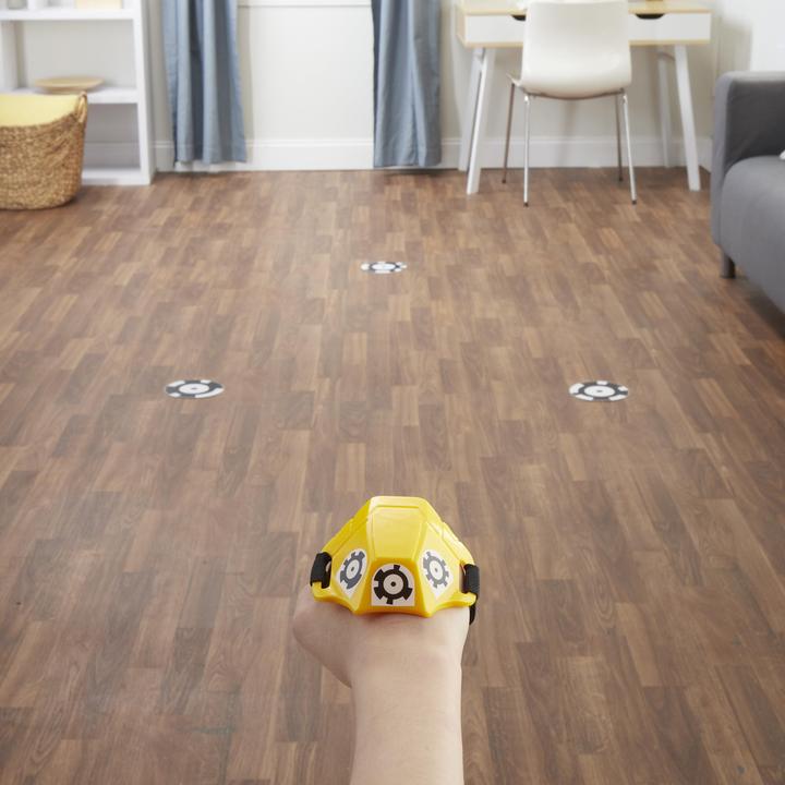 Produktbild Hasbro Bee Vision Maske und Handschuh