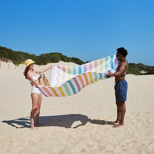 Image du produit Dock & Bay Serviette de bain SUMMER XXL Unicorn Waves (200 x 180 cm)