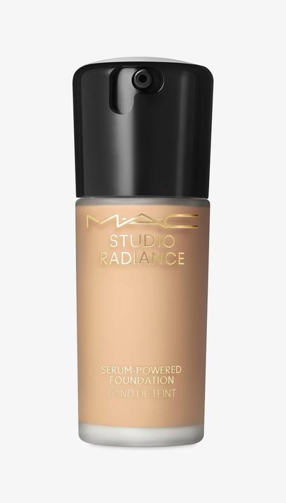 MAC Cosmetics M.A.C. Studio Rad Serum Pow Fond de Teint NC38 (Nr. NC38)