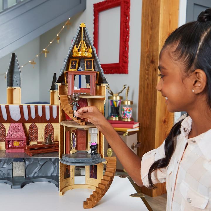 Actual product image Spin Master Hogwarts Castle
