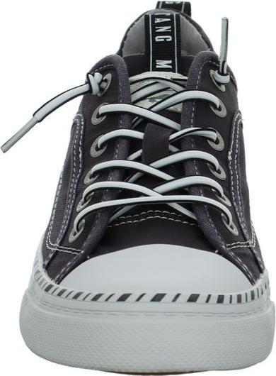 Actual product image Mustang Sneaker (40)