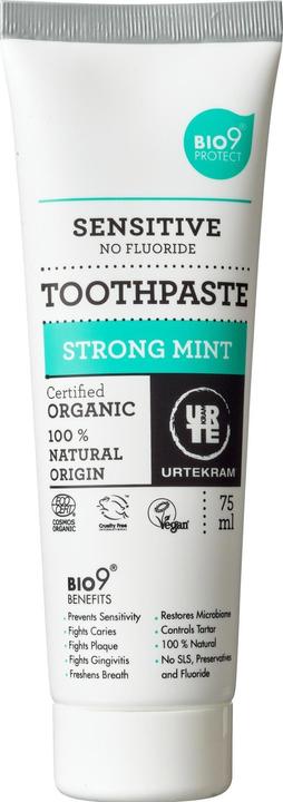 Produktbild Urtekram Strong Mint Sensitiv (75 ml)