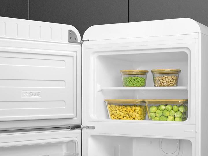 Actual product image Smeg Retro Style FAB30LWH5 (294 l)