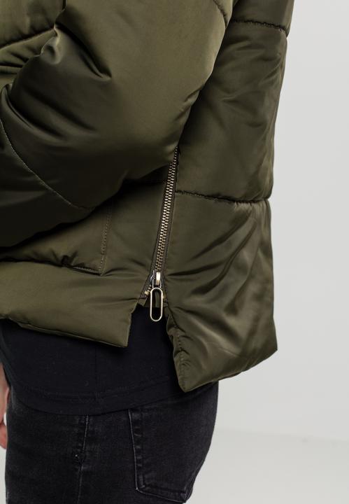 Actual product image Urban Classics Ladies Sherpa Hooded Jacket (L)