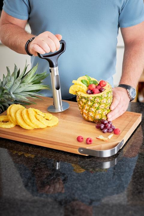 Actual product image Rösle Pineapple slicer PRO 26,5 cm