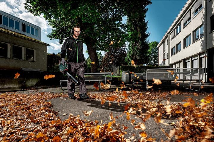 Actual product image Metabo PowerMaxx SGS 12 Q Kit (Cordless hedgecutters)
