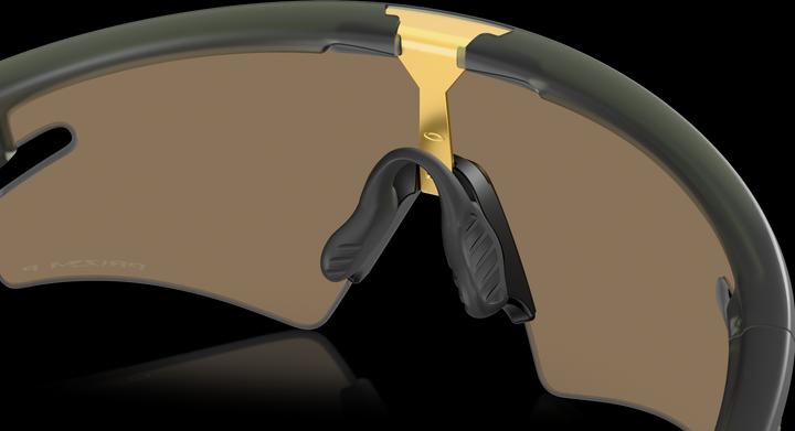 Image du produit Oakley Sphaera Slash (Prizm 24k polarisé, MATTE OLIVE INK)