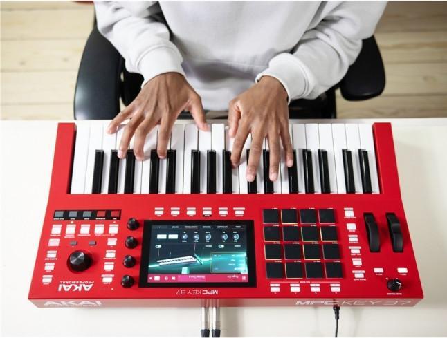 Image du produit Akai Professional MPC KEY 37 (Synthétiseur)