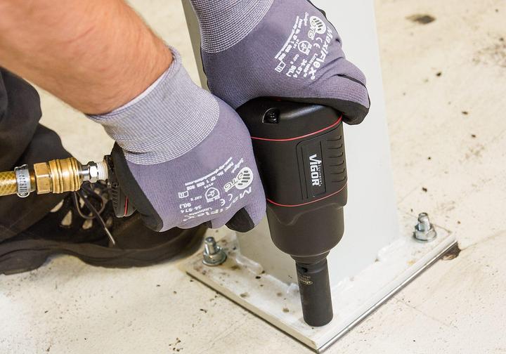 Actual product image Vigor Impact wrench ∙ V4800 ∙ Maximum loosening torque: 1200 Nm ∙ Square 12.5 mm (1/2 inch) ∙ 186.8 m... (Electrical connection)