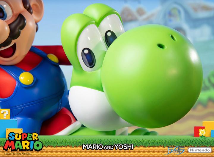Actual product image F4F Super Mario - Mario & Yoshi