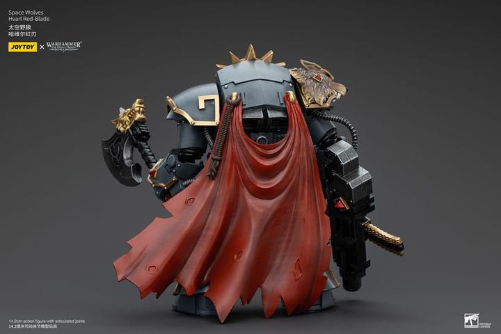 Produktbild Joy Toy Warhammer The Horus Heresy Actionfigur 1/18 Space Wolves Hvarl Red-Blade 14 cm