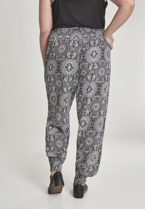 Actual product image Urban Classics Ladies Sarong Pants (L)