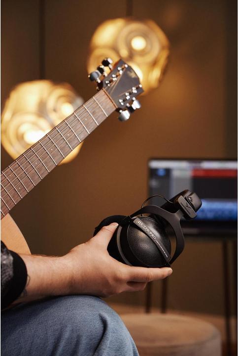 Image du produit Beyerdynamic DT 770 Pro Juodas Limited Edition (pas de réduction du bruit, Filaire)