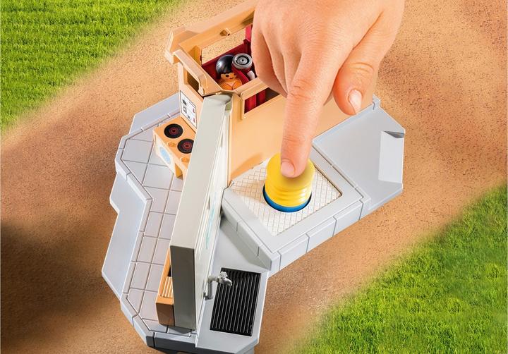 Actual product image Playmobil 71424 Campsite (71424, Playmobil Family Fun)