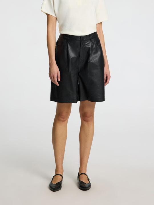 Immagine prodotto Selected Femme Pantaloncini in pelle a vita alta (38)