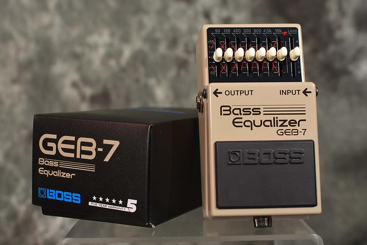 Immagine prodotto BOSS Pedale effetto equalizzatore per basso GEB-7 (Basso elettrico)
