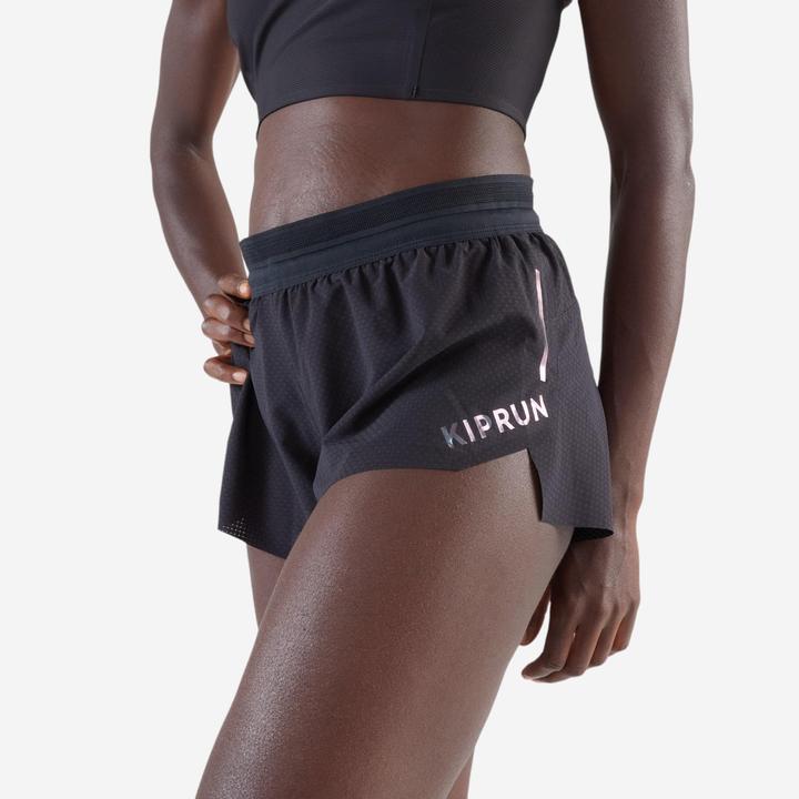 Produktbild Kiprun Laufshorts Trailrunning Damen leicht - Run 900 Light schwarz (L)