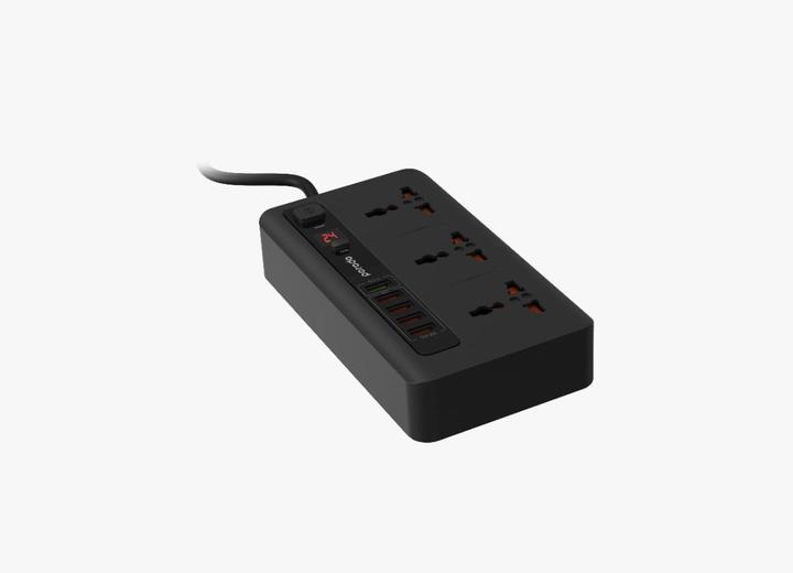 Actual product image Porodo 4 USB Port 3.4A + 1 QC 3.0 with 3 Universal Power Sockets 10A ( EU ) (USB-C, 4 Ports)