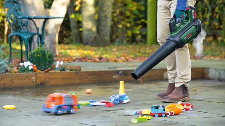 Actual product image Bosch Home & Garden AdvancedLeafBlower 36V-750 (Rechargeable battery operated, Leaf blower)