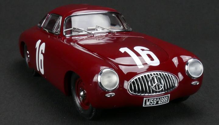 Actual product image CMC Mercedes-Benz 300 SL Great Price of Bern, 1952 #16 red Limited Edition 1,500 pcs.