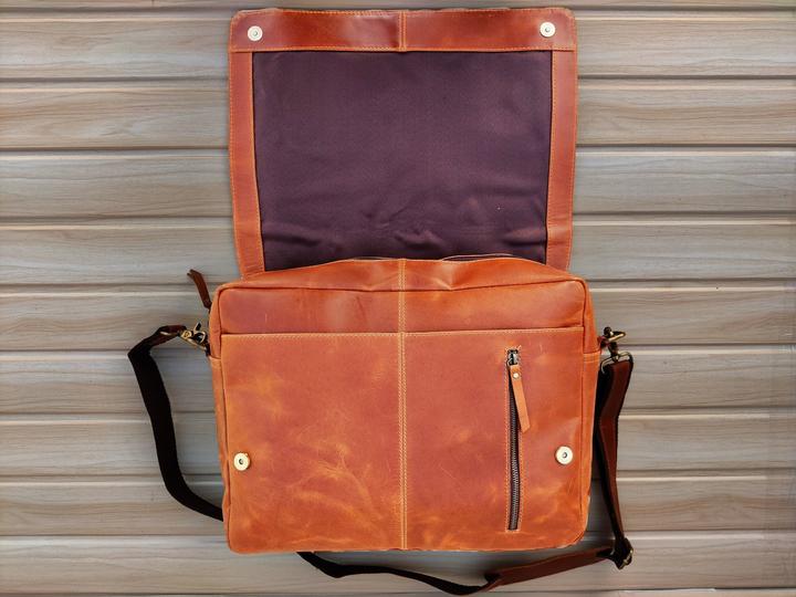 Produktbild Only-Bags.Store Echtes Leder Umhängetasche, College-Tasche, Laptop-Tasche, Geschenk für Männer, Büro-Tasche, Arbeit