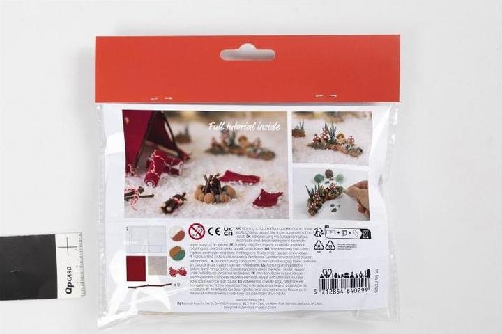 Actual product image Creativ Company Mini Paraphernalia Elf Door / Secret Santa Scene Camping