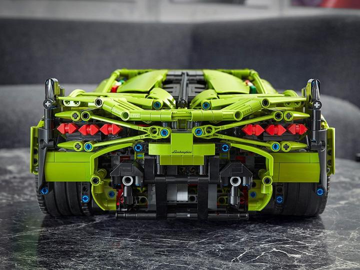 Produktbild LEGO Lamborghini Sián FKP 37 (42115, LEGO Technic, LEGO Seltene Sets)