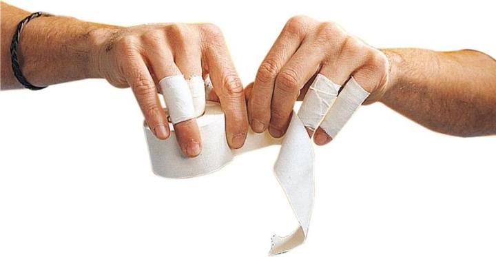 Produktbild BSN Leukotape® classic economy Pac 3.75 x 10 m 12 Stk weiss (10 m)