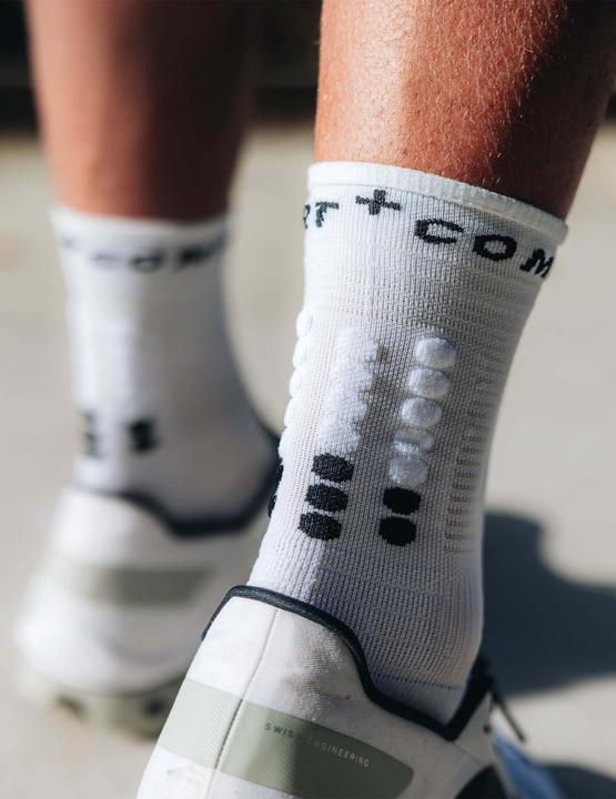 Image du produit Compressport Chaussettes Pro Marathon V2.0 (42 - 44)