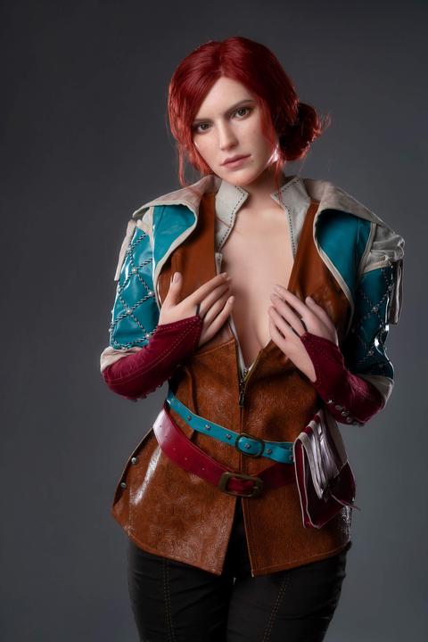 Image du produit Game Lady Poupée en silicone Triss 168 cm - The Witcher