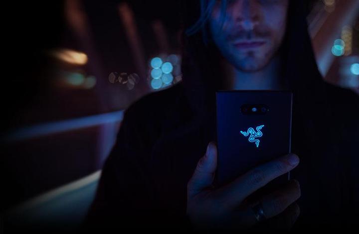 Immagine prodotto Razer Telefono 2 (64 GB, Nero, 5.72", SIM singola, 12 Mpx, 4G)