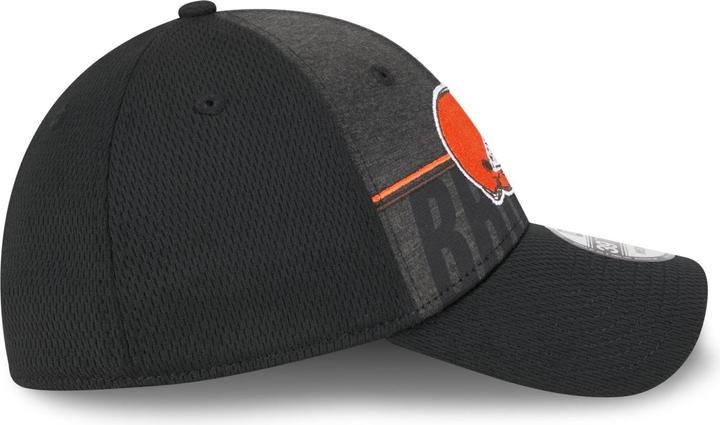Actual product image New Era 39Thirty Cap - NFL TRAINING 2023 Cleveland Browns (S/M)