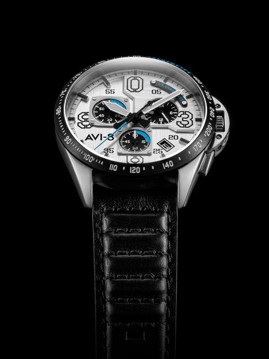 Actual product image AVI-8 AV-4077-01 P-51 Mustang Chronograph 43mm 5ATM (Analogue wristwatch, 43 mm)
