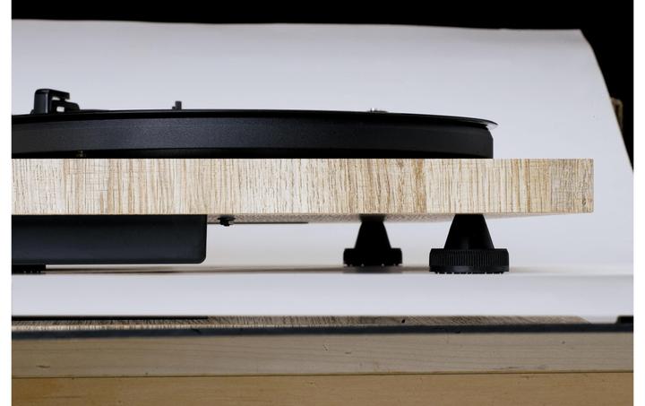 Actual product image Lenco LBT-188 (Semi-automatic)