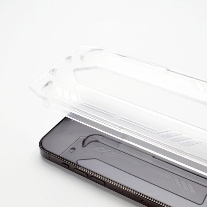 Actual product image Wozinsky 9H tempered glass with mounting frame for iPhone 15 Pro Premium Glass - black (1 Piece, Apple iPhone 15 Pro)