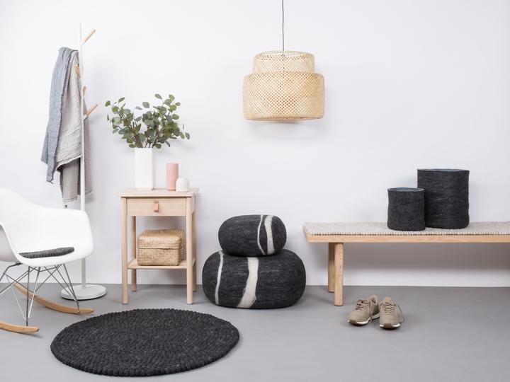 Produktbild Myfelt Hugo Filzkugelteppich (Ø 90 cm)