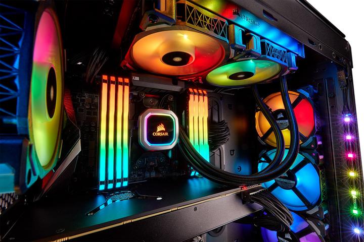 Produktbild Corsair H100i RGB Platinum