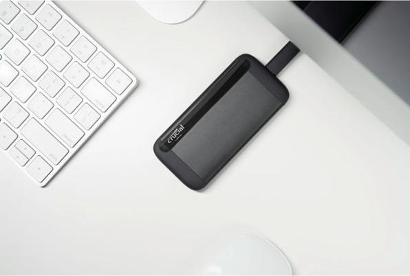 Actual product image Crucial X8 (1000 GB)