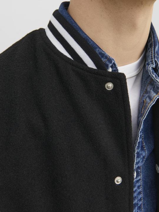 Produktbild Jack & Jones Zac (L)
